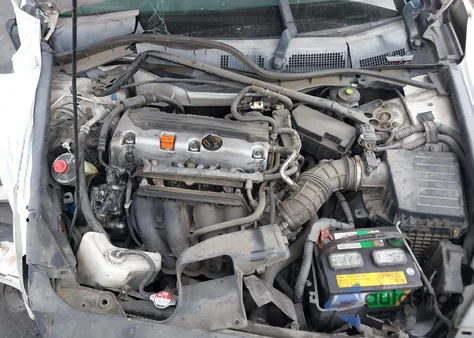 2011 Honda Accord 2.4 Ex-L z USA, uszkodzony, nr VIN 1HGCP2F80BA009541